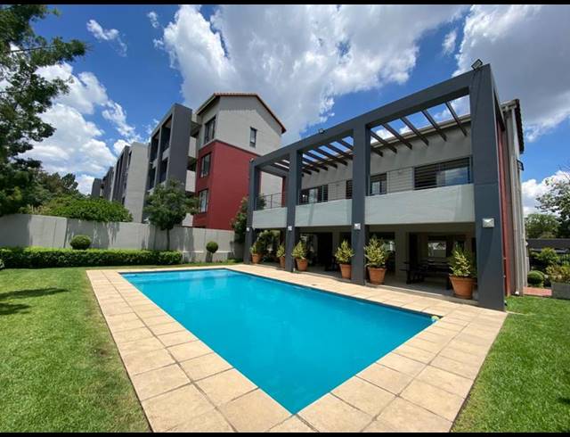 1 BEDROOM APARTMENT FOR SALE IN LONEHILL